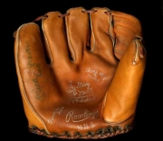 mickey-mantle-rawlings-mm8-autographed-front_595
