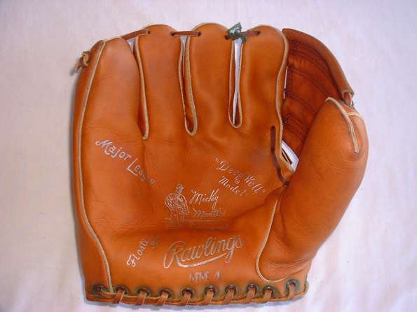 Mickey Mantle Rawlings MM4 Front Mark_595