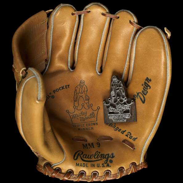 mickey-mantle-rawlings-mm9-old-signature-front-jerry_595